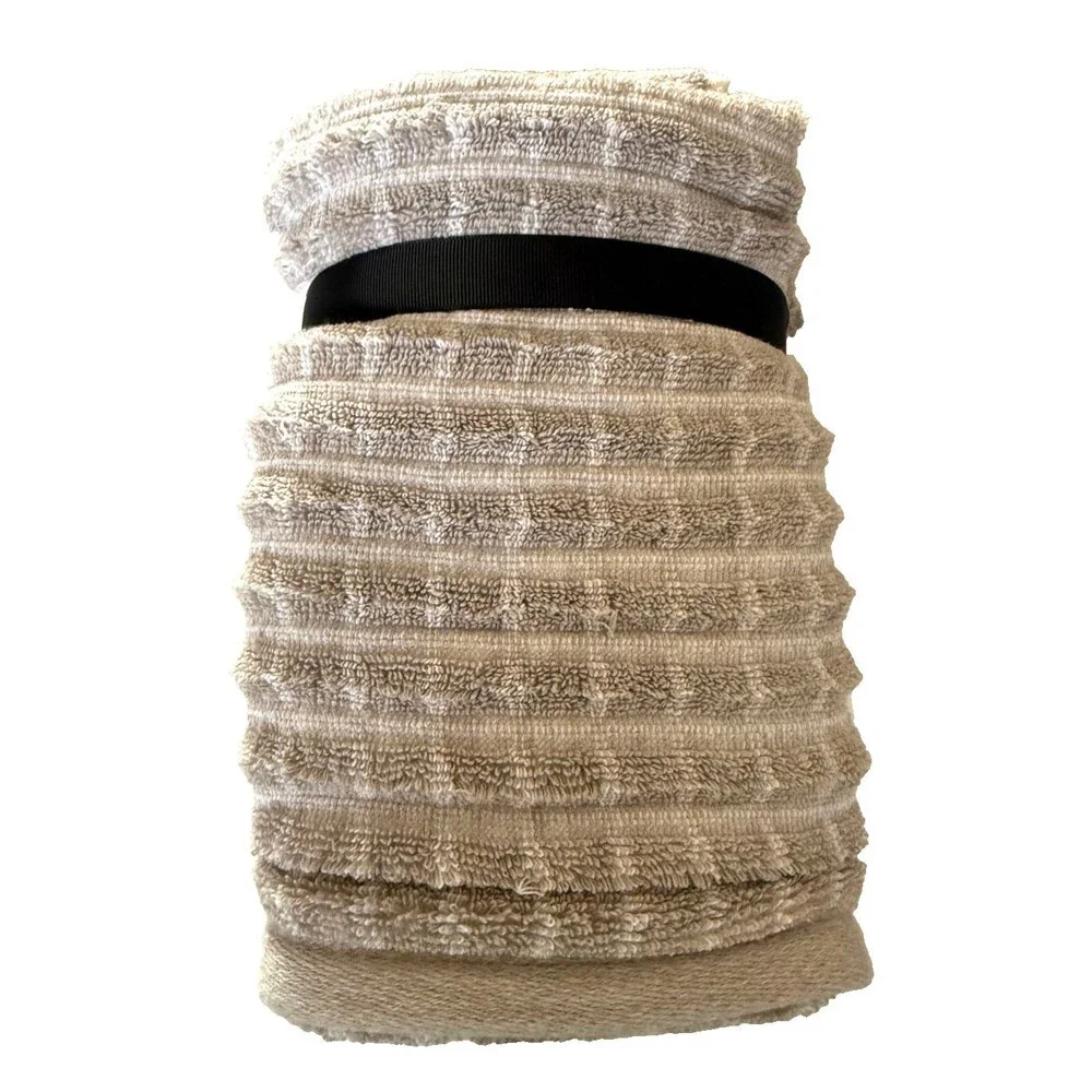DKNY Hand Towels Beige White Windowpane 100% Cotton 18x28 Super Soft Set of 2
